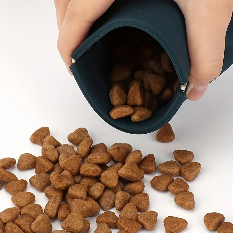Portable Silicone Dog Treat Bag For Training And Walking